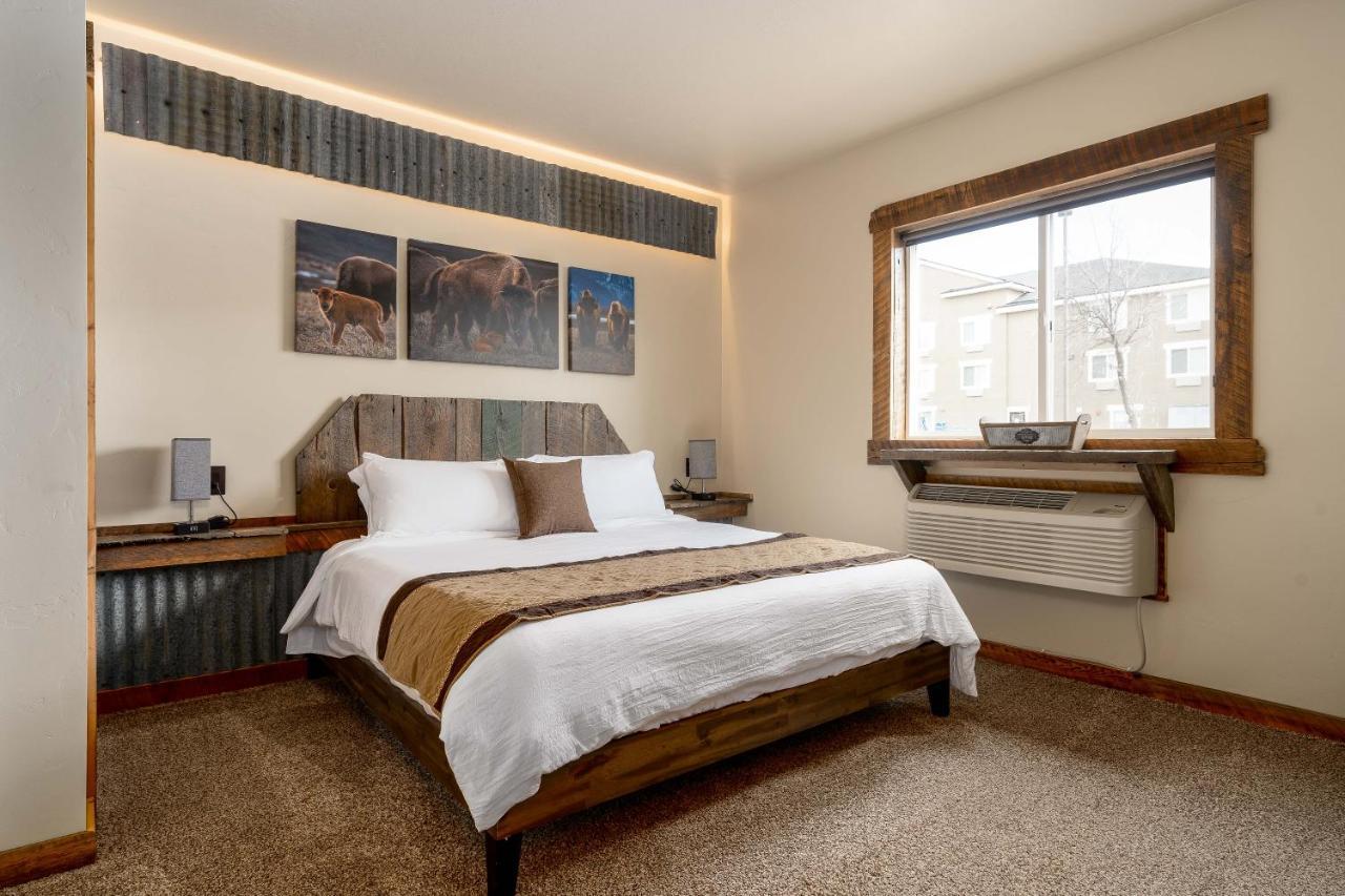 The Adventure Inn Yellowstone 西黄石 外观 照片
